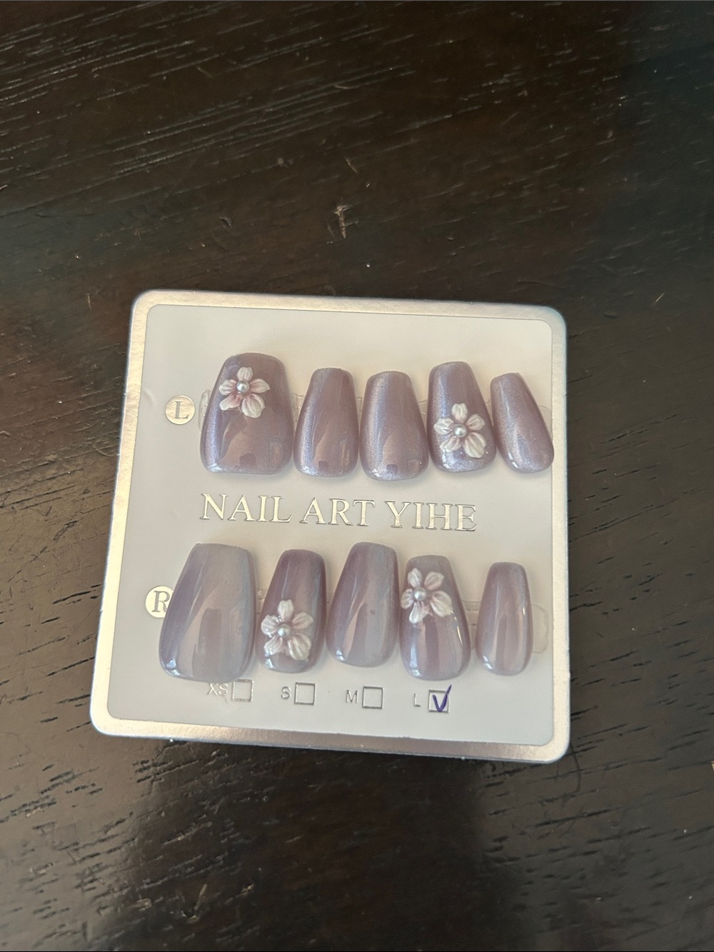 Lilac Press-On Nail Set with Floral Accents